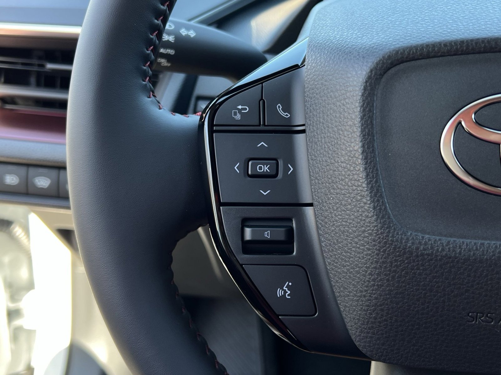 New 2026 Toyota Prius Plug-In Hybrid image 33