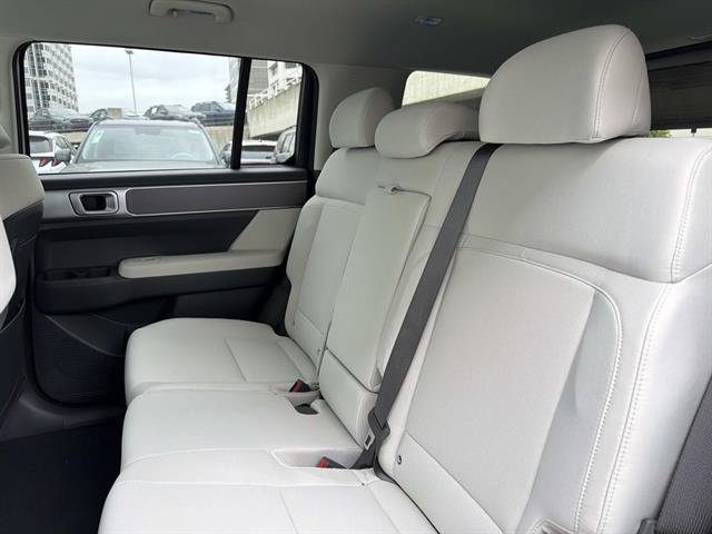 New 2026 Hyundai Santa Fe SE FWD image 28