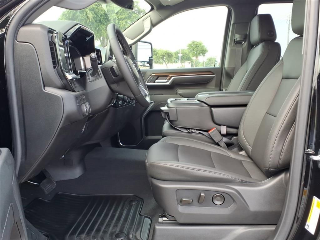 New 2026 Chevrolet Silverado 2500 LT w/ Trail Boss Package AWD/4WD image 17