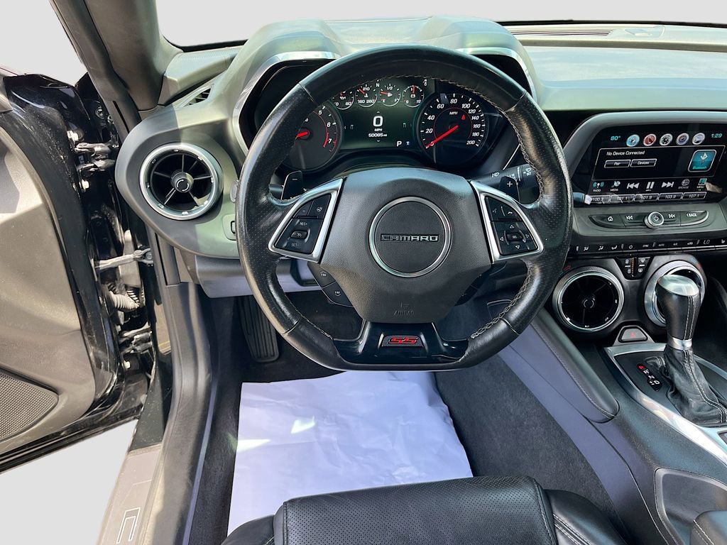 Used 2018 Chevrolet Camaro SS w/ Redline Edition RWD image 21