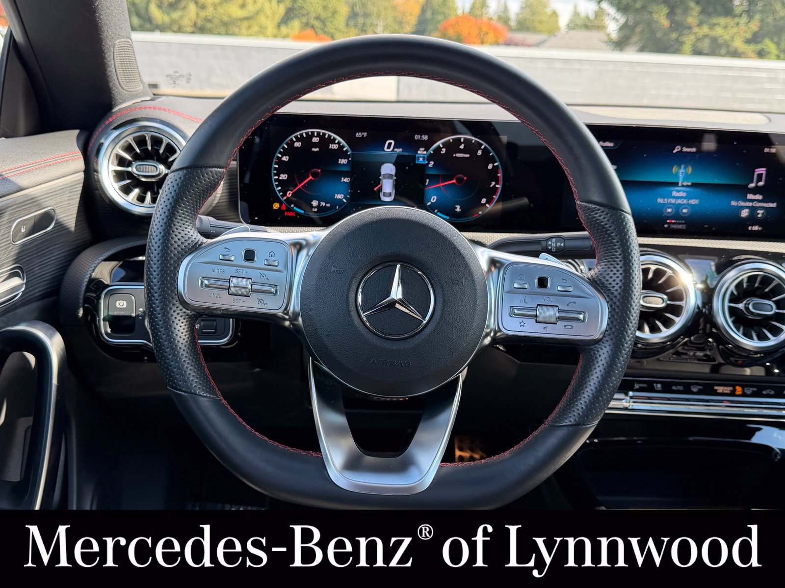 Used 2023 Mercedes-Benz CLA 250 4MATIC image 22
