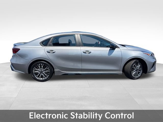 Used 2023 Kia Forte GT-Line FWD image 9