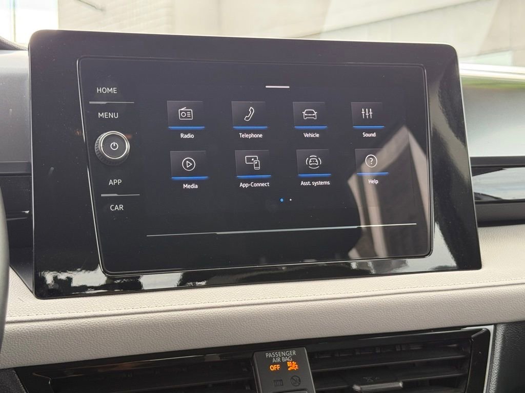 Used 2025 Volkswagen Taos S image 20