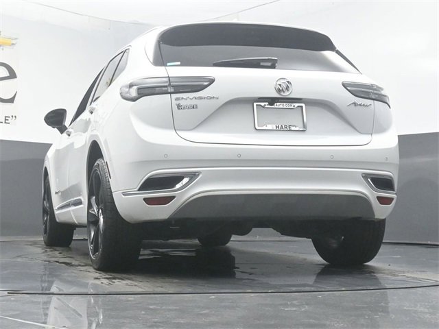 Used 2022 Buick Envision Avenir w/ Technology Package II image 54