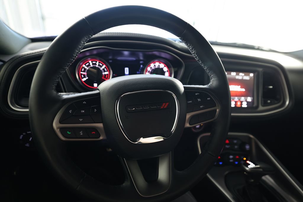 Used 2022 Dodge Challenger SXT w/ Plus Package RWD image 18
