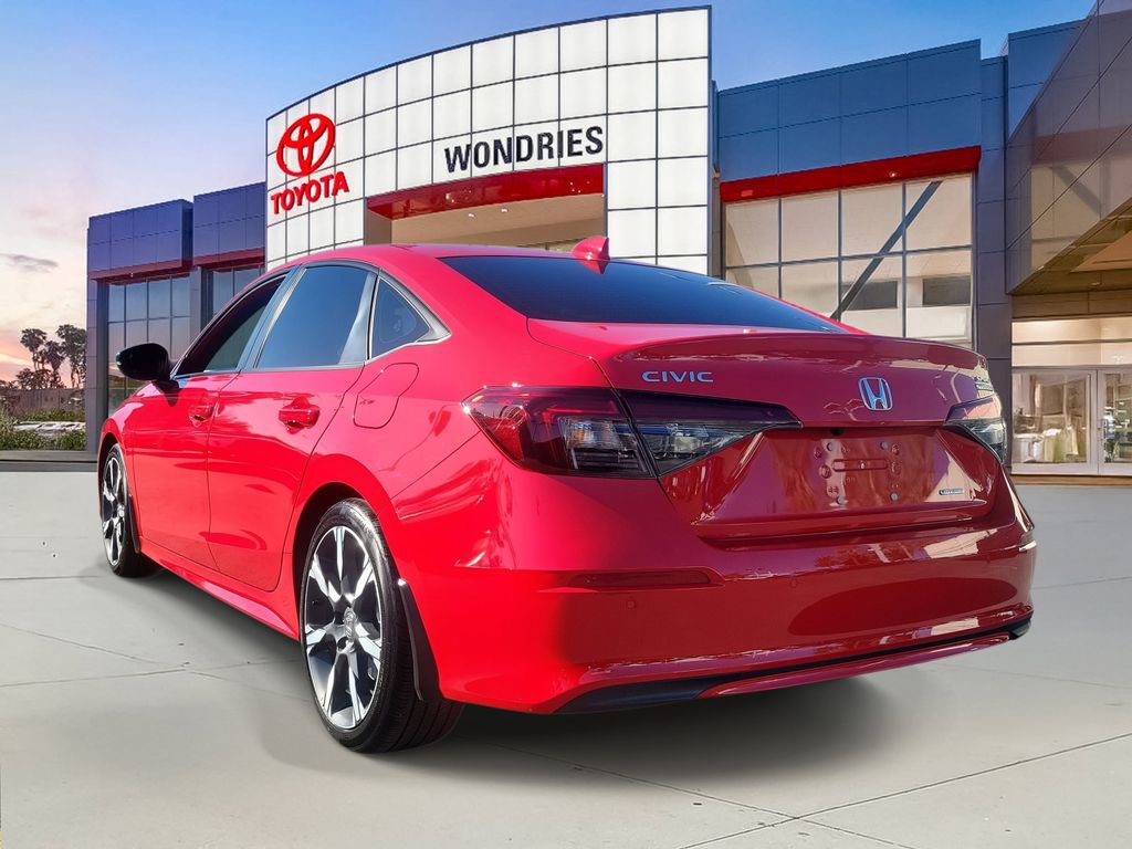 Used 2025 Honda Civic Sport image 3