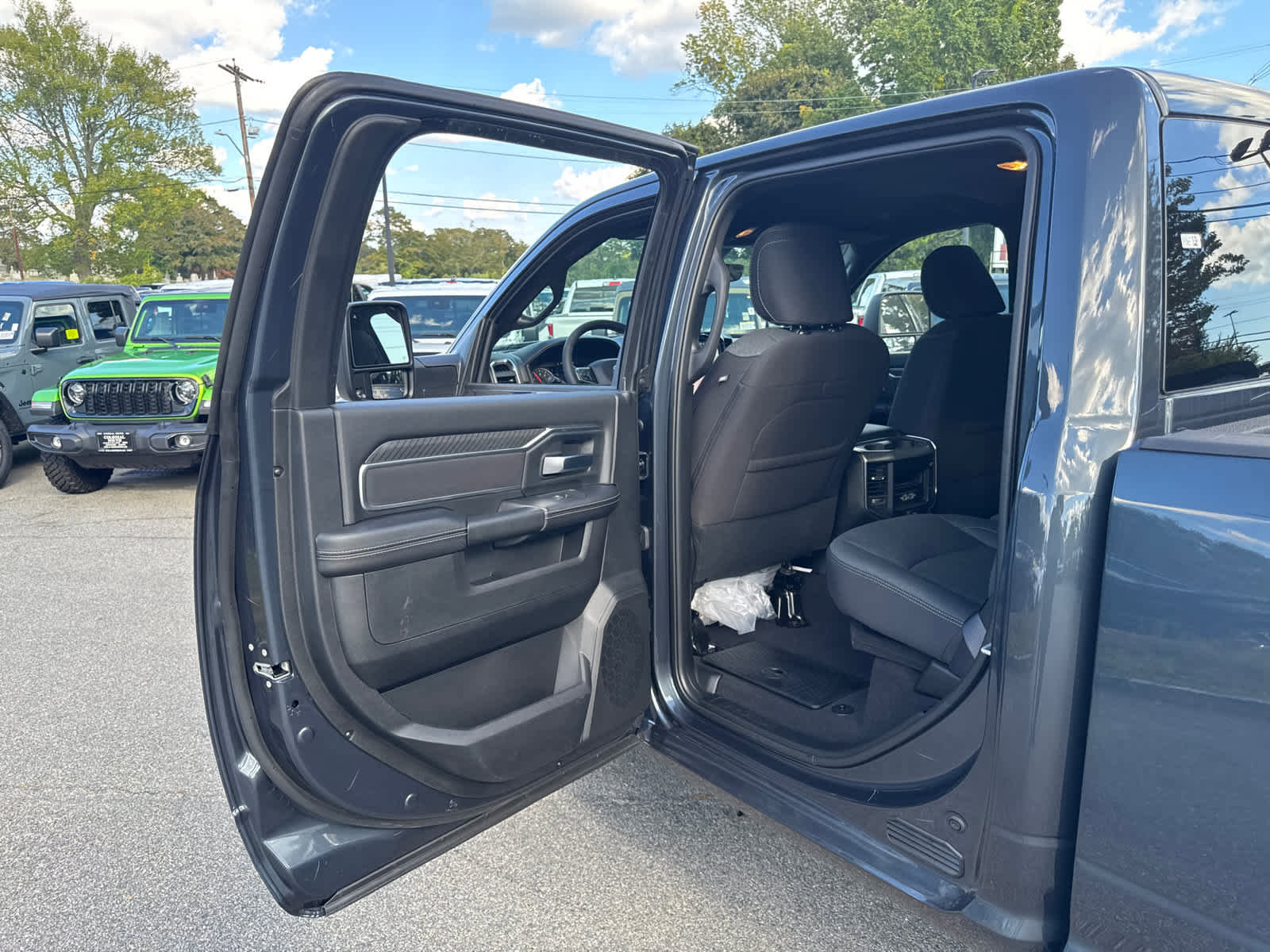 New 2026 RAM 2500 Big Horn image 29