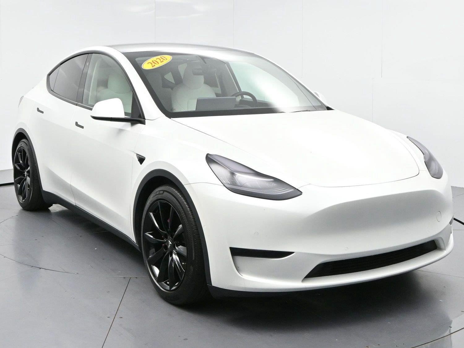 Used 2020 Tesla Model Y Performance AWD/4WD image 2