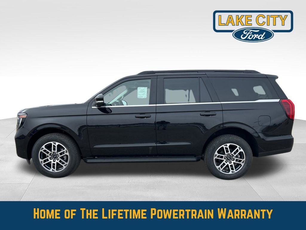New 2025 Ford Expedition Active AWD/4WD image 2
