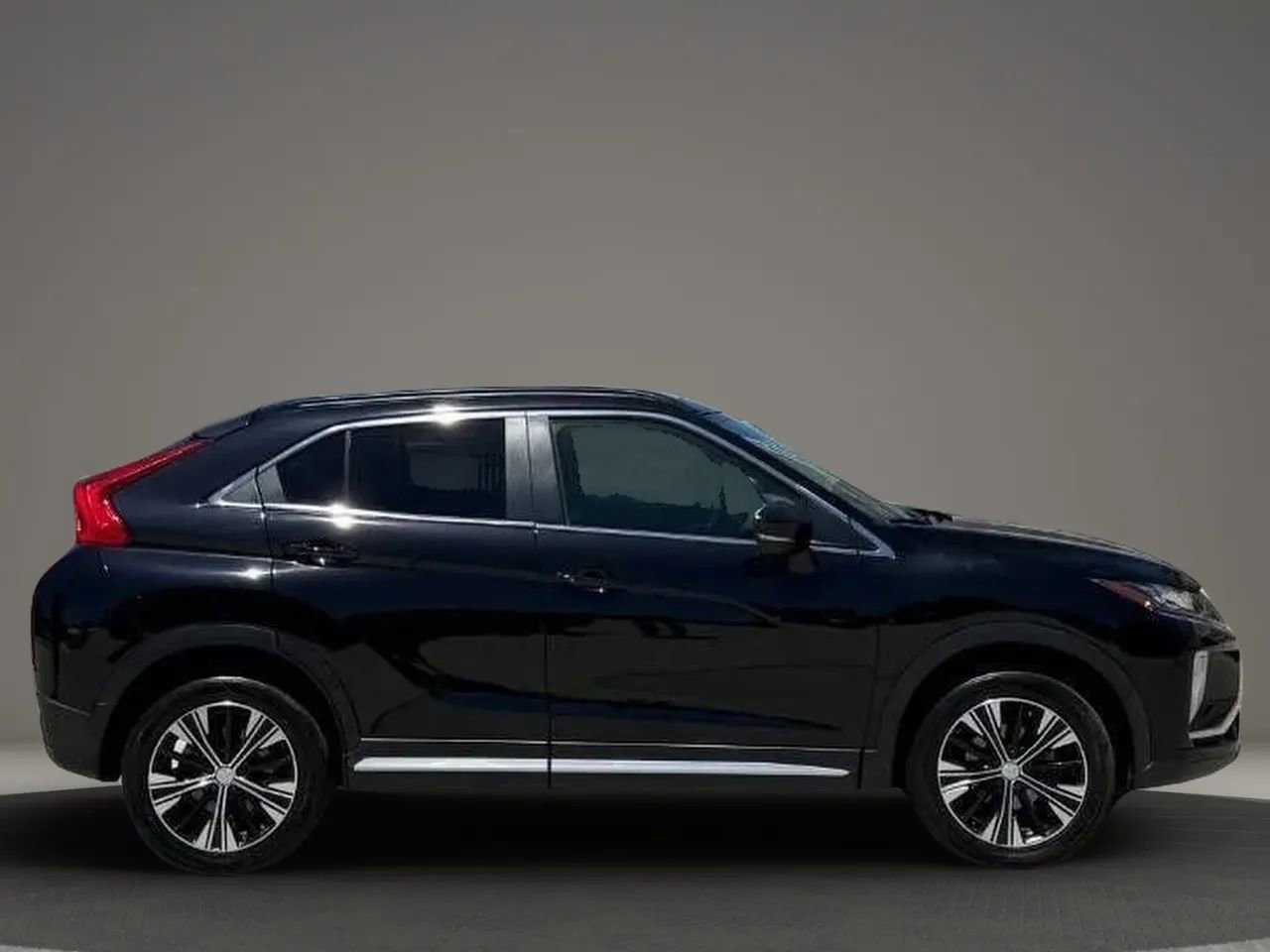 Used 2020 Mitsubishi Eclipse Cross SE AWD/4WD image 7