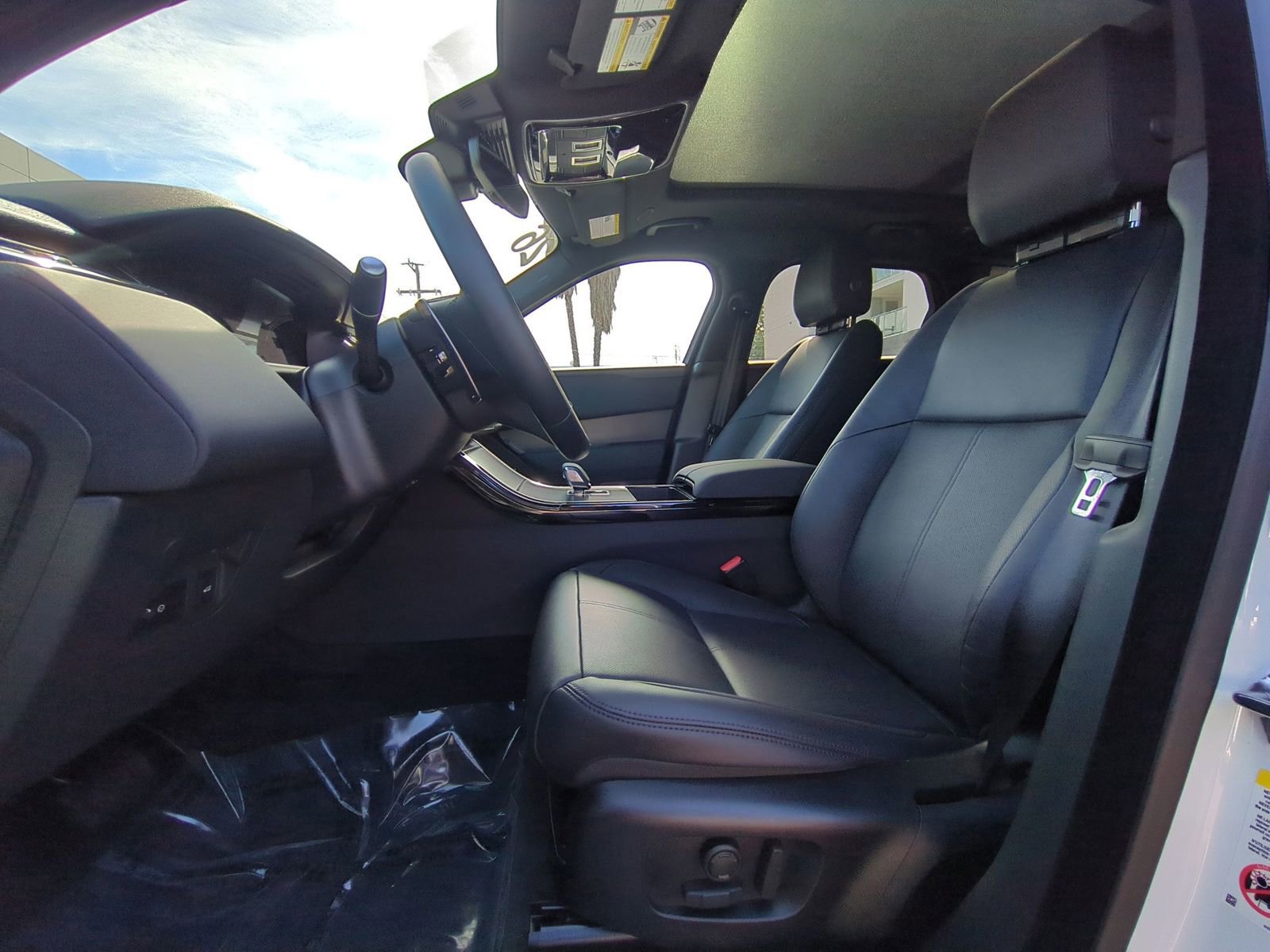 Certified 2026 Land Rover Range Rover Velar S image 15