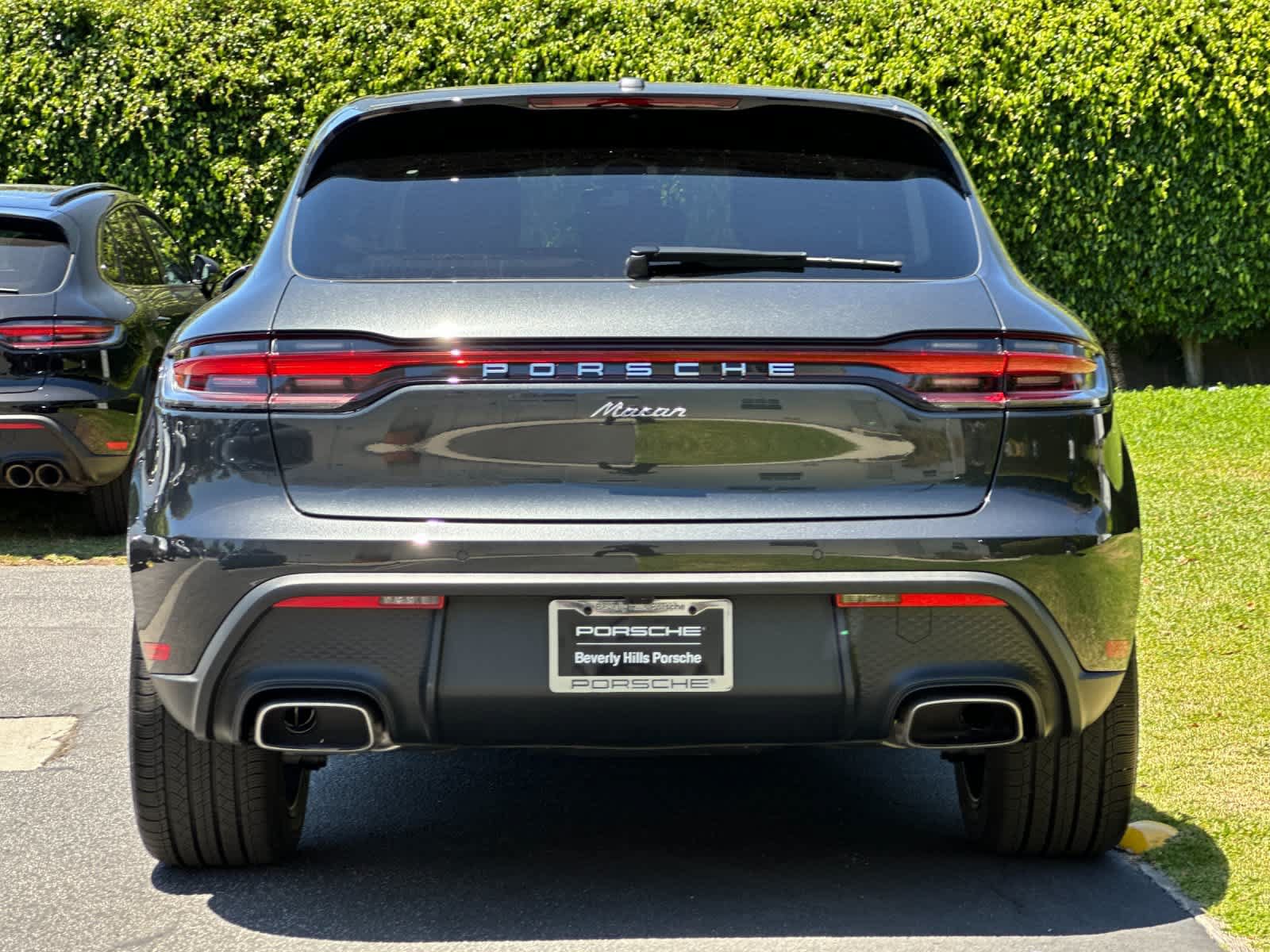 New 2026 Porsche Macan AWD/4WD image 7