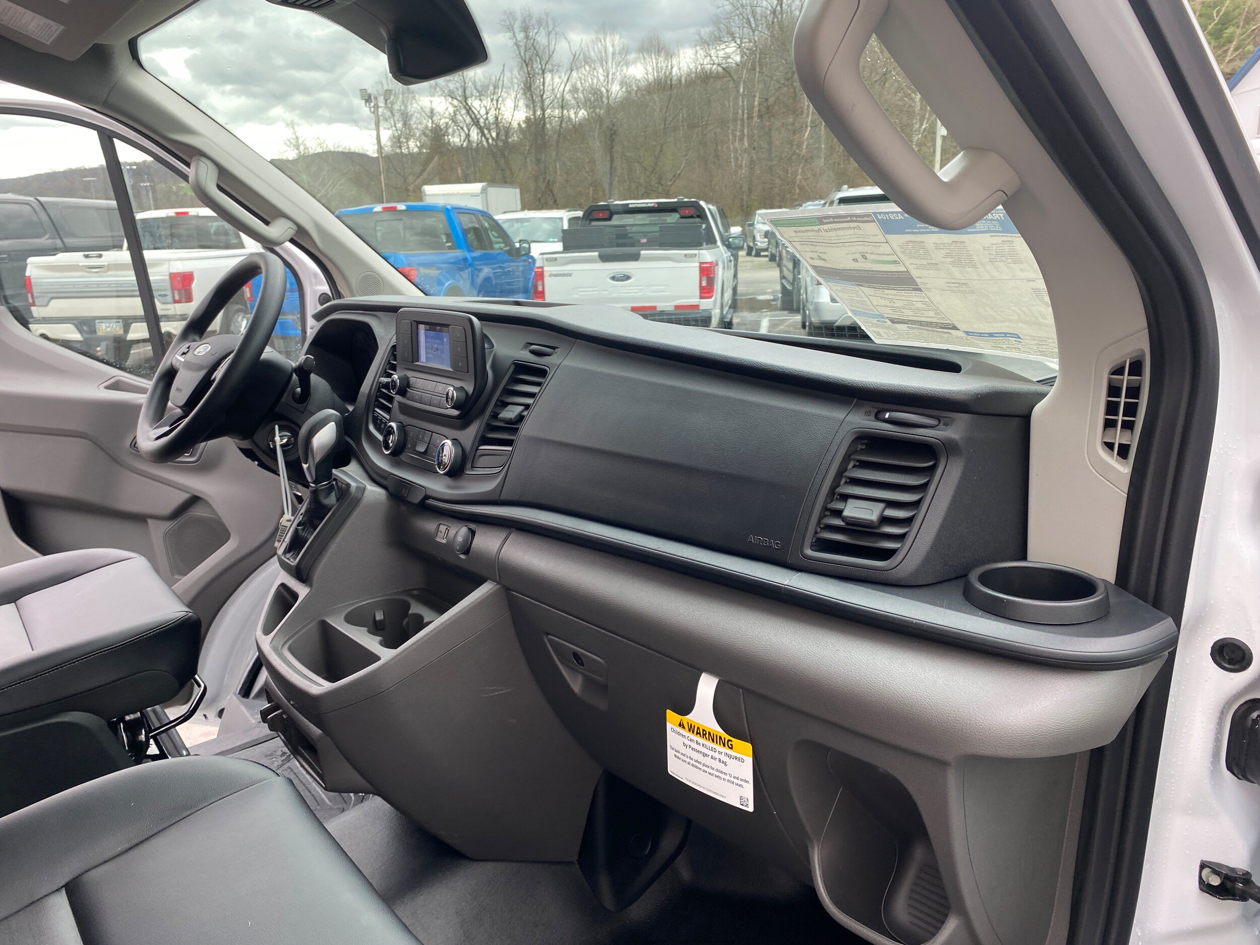 New 2025 Ford Transit 350 148 Low Roof RWD image 25