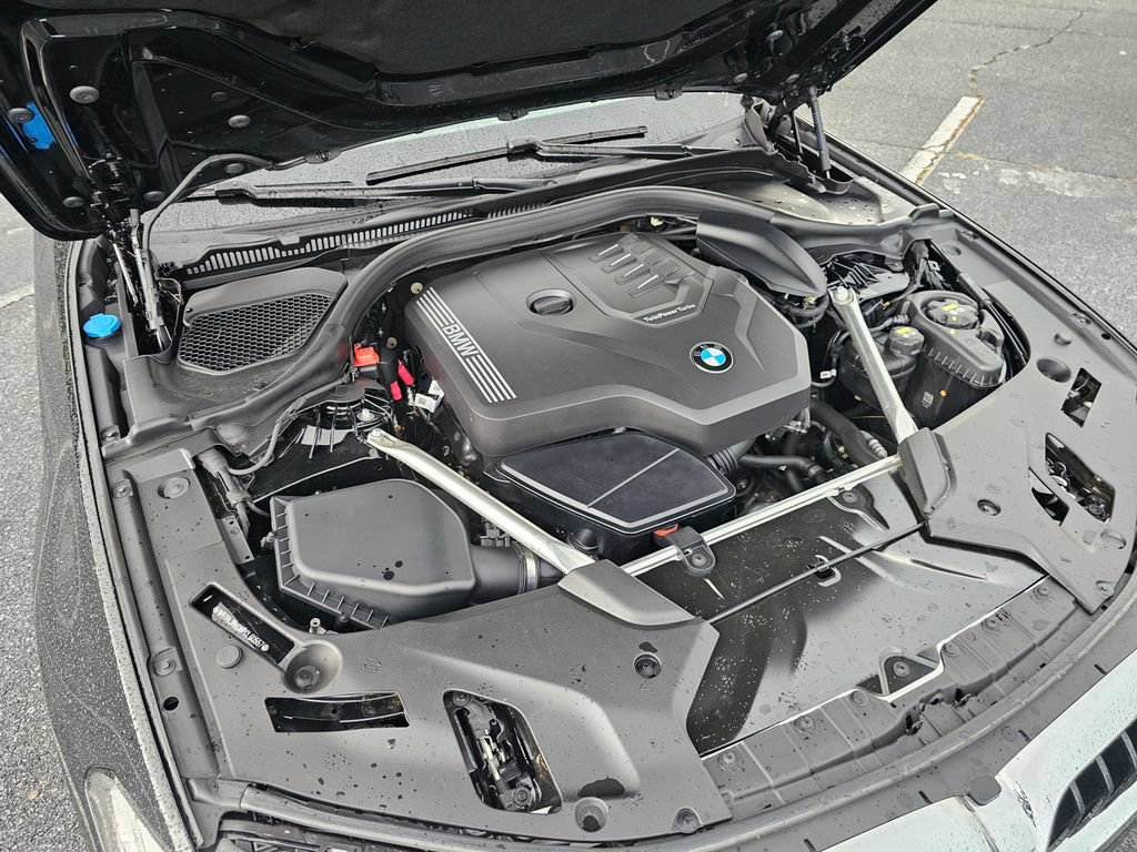 Used 2023 BMW 530i w/ Premium Package RWD image 27
