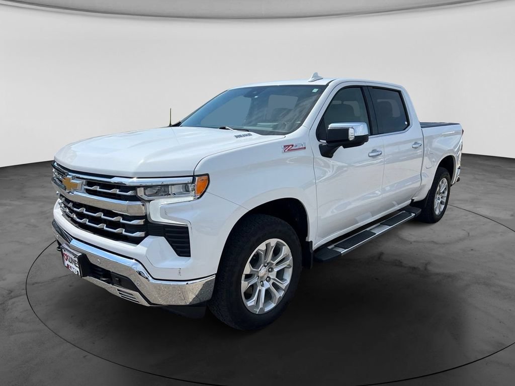 Used 2023 Chevrolet Silverado 1500 LTZ w/ Technology Package AWD/4WD image 5