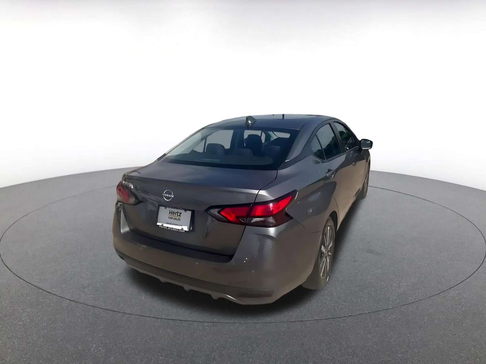 Used 2025 Nissan Versa SV image 14