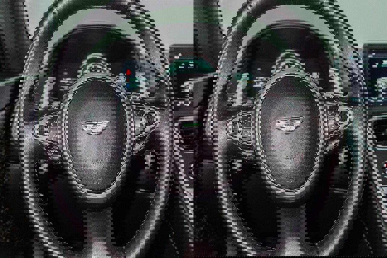 Used 2018 Aston Martin DB11 V12 image 96