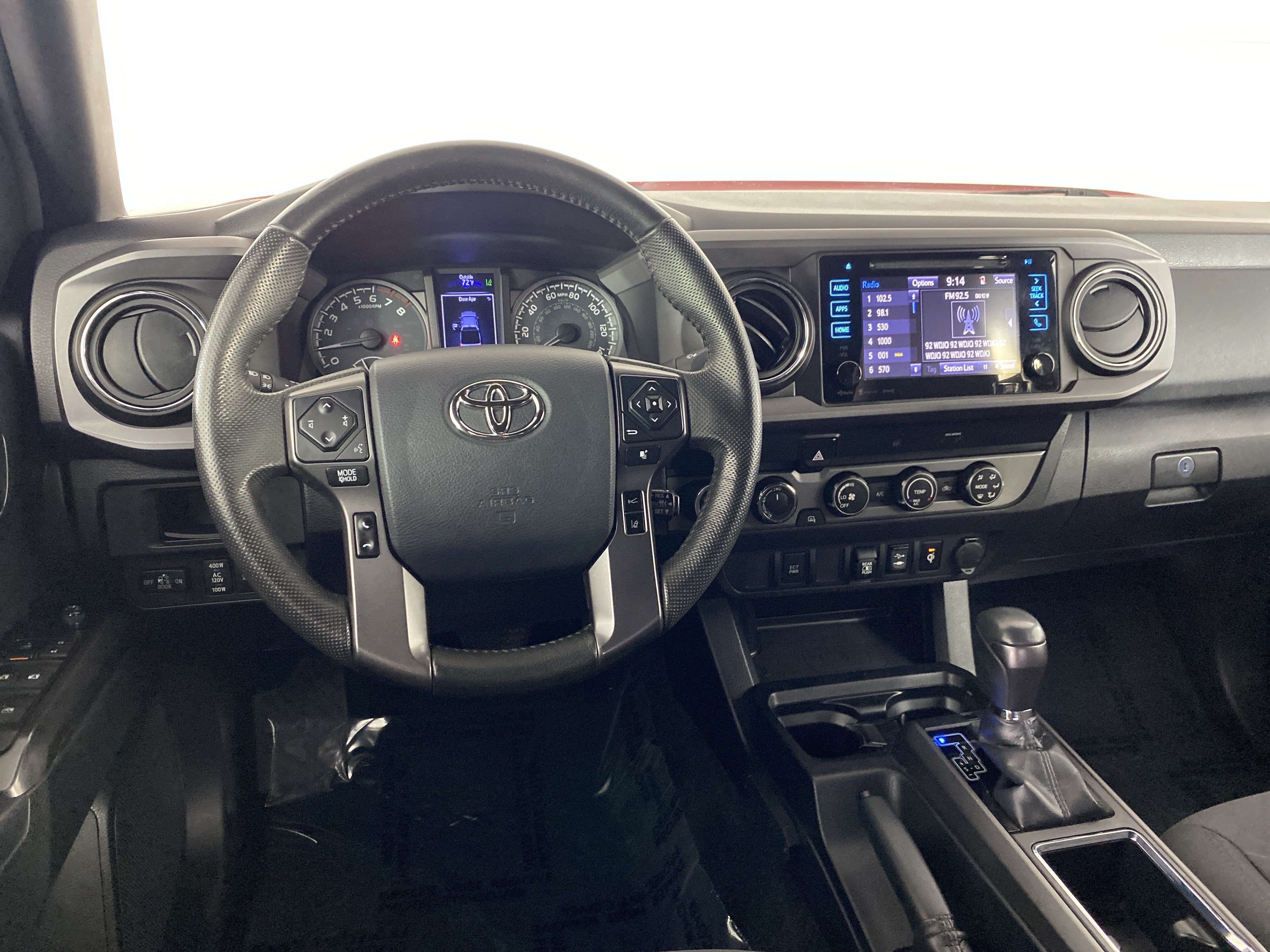 Used 2019 Toyota Tacoma TRD Off-Road AWD/4WD image 19