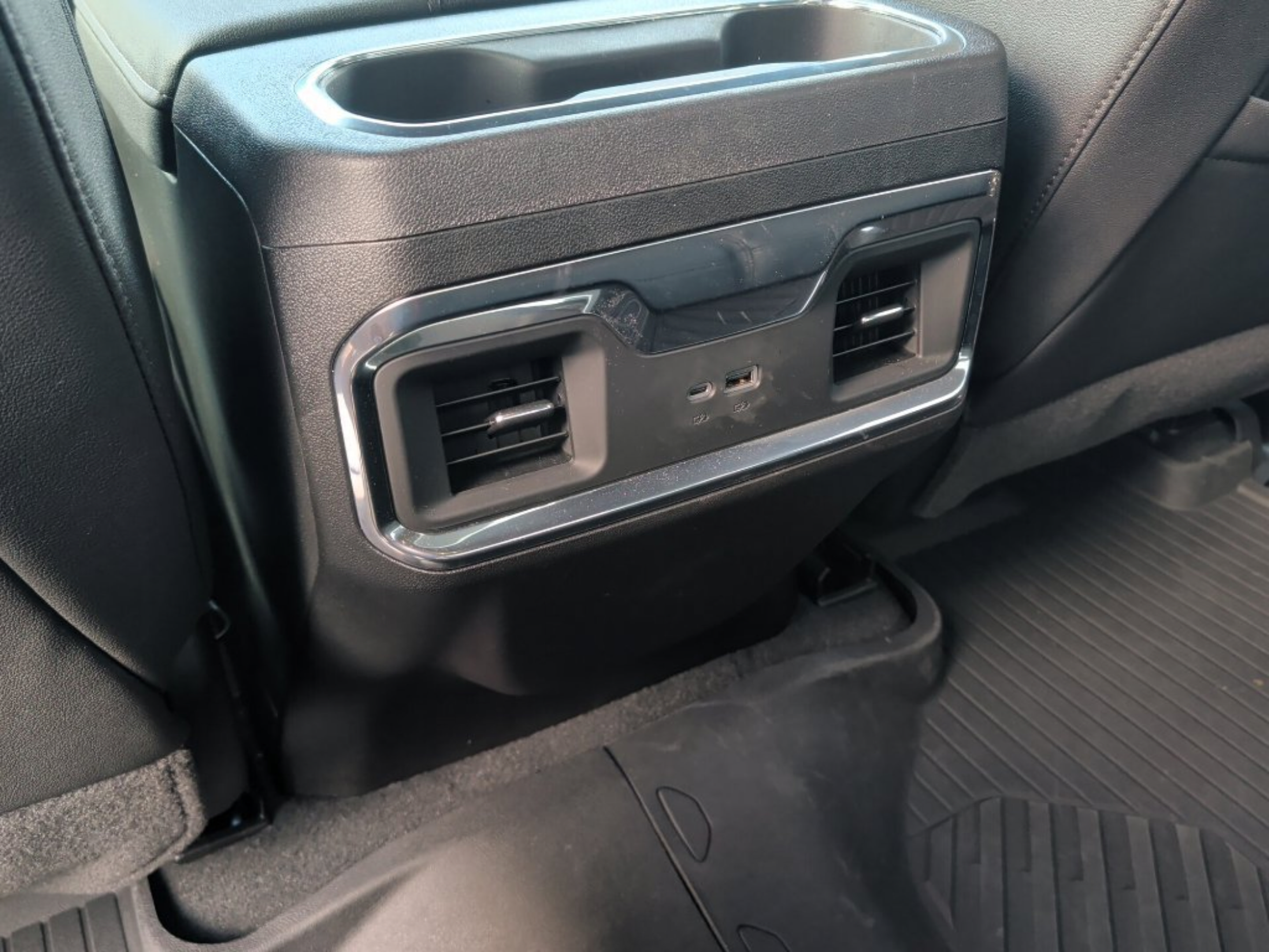 Used 2026 Chevrolet Silverado 1500 LTZ AWD/4WD image 37