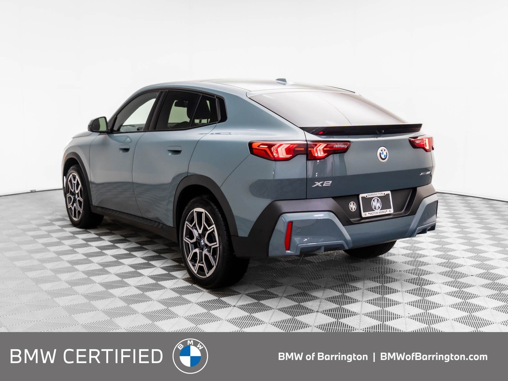 Certified 2025 BMW X2 xDrive28i video 3