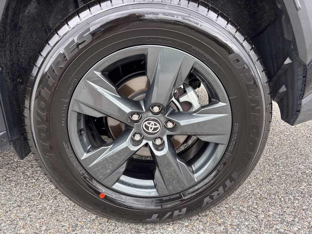 Certified 2026 Toyota RAV4 LE AWD/4WD image 47