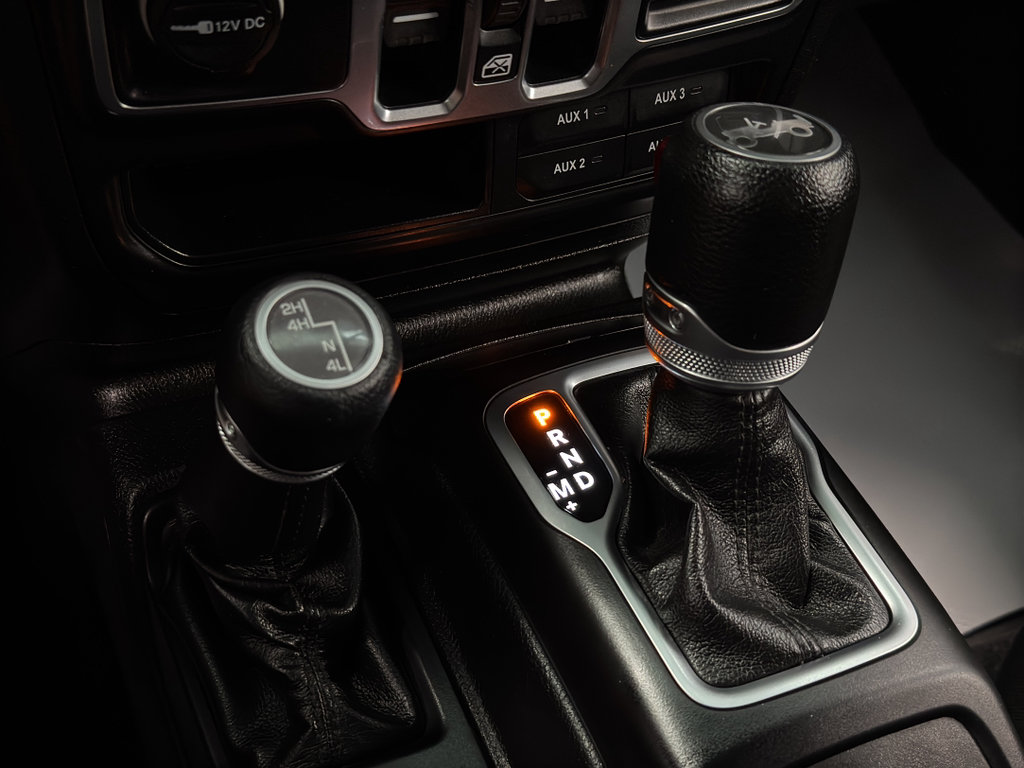 Used 2018 Jeep Wrangler Unlimited Sport S image 27