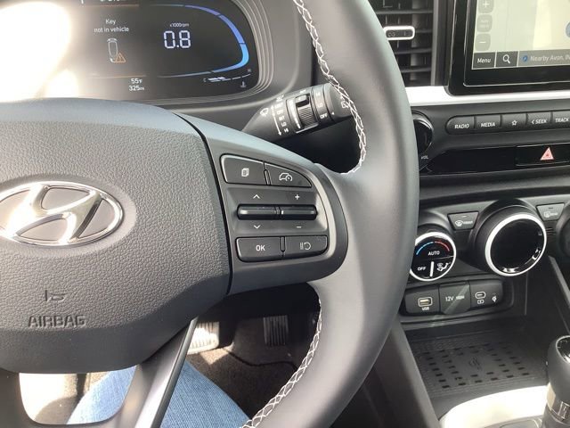 Certified 2025 Hyundai Venue Limited image 22