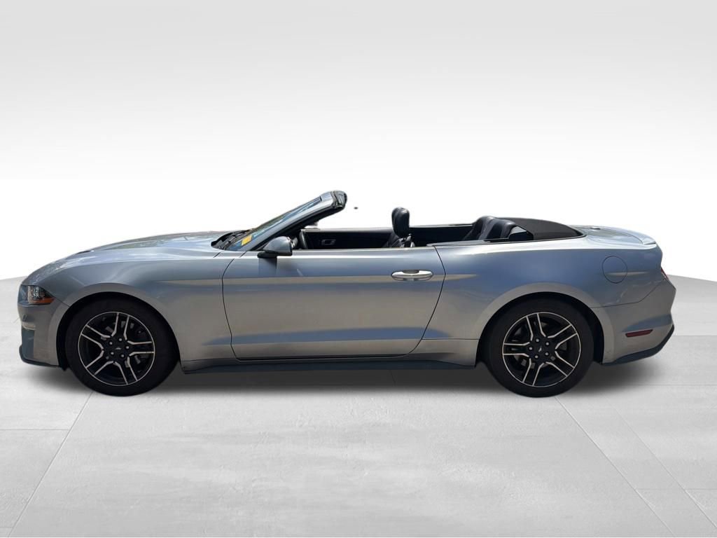 Used 2020 Ford Mustang Premium RWD image 20
