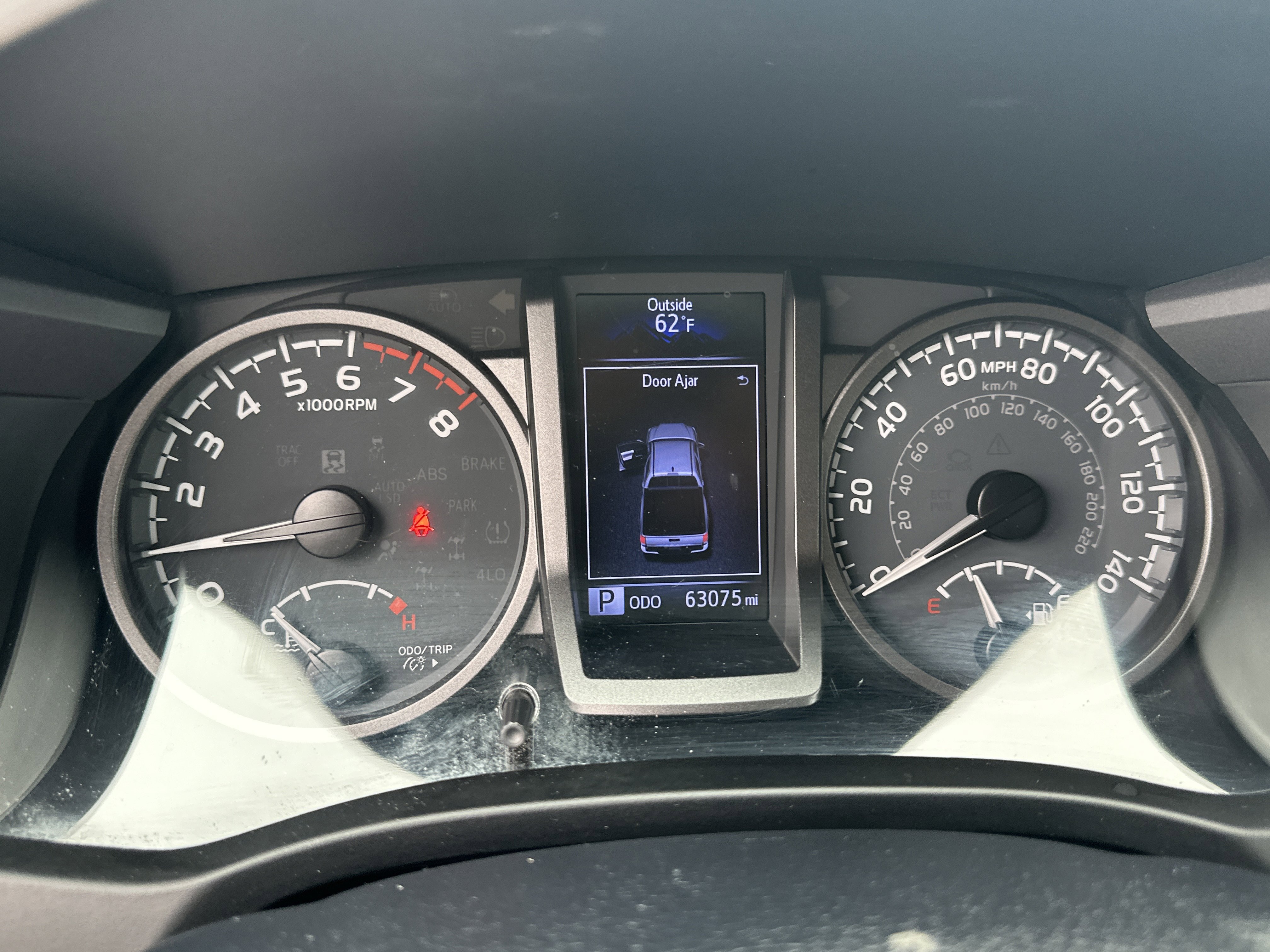 Used 2020 Toyota Tacoma TRD Sport image 26