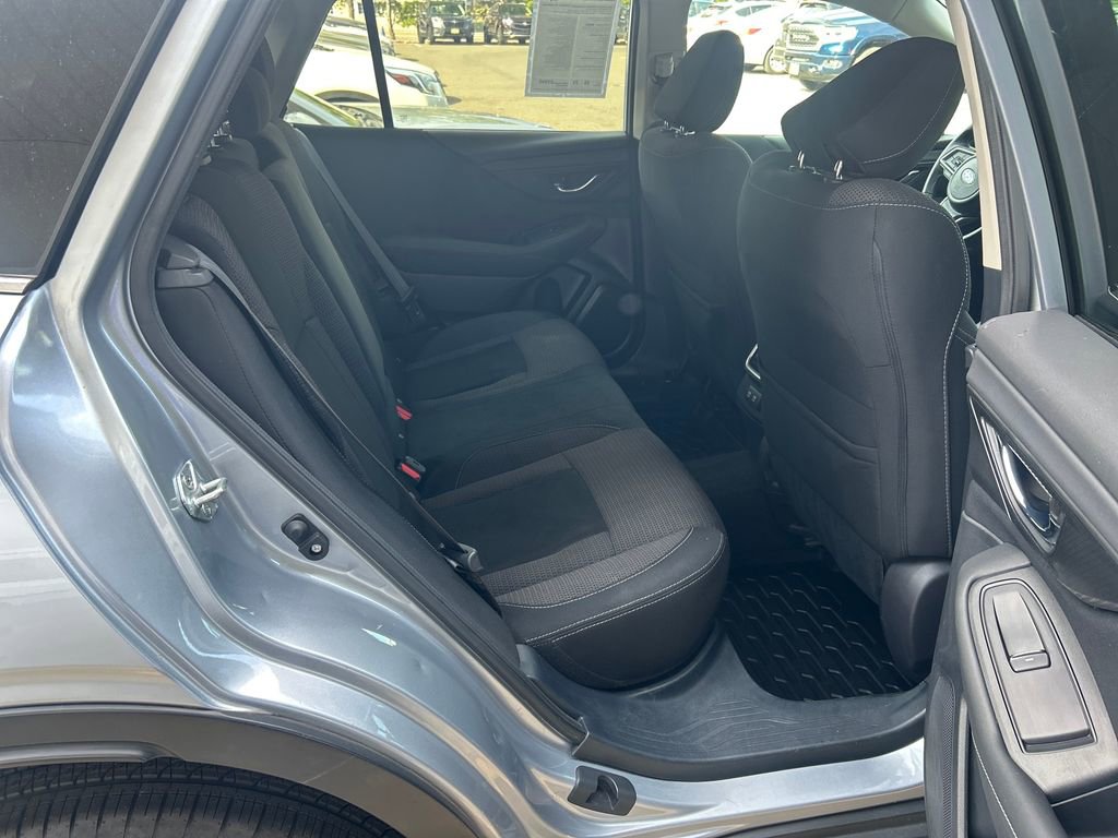 Used 2022 Subaru Outback Premium AWD/4WD image 30