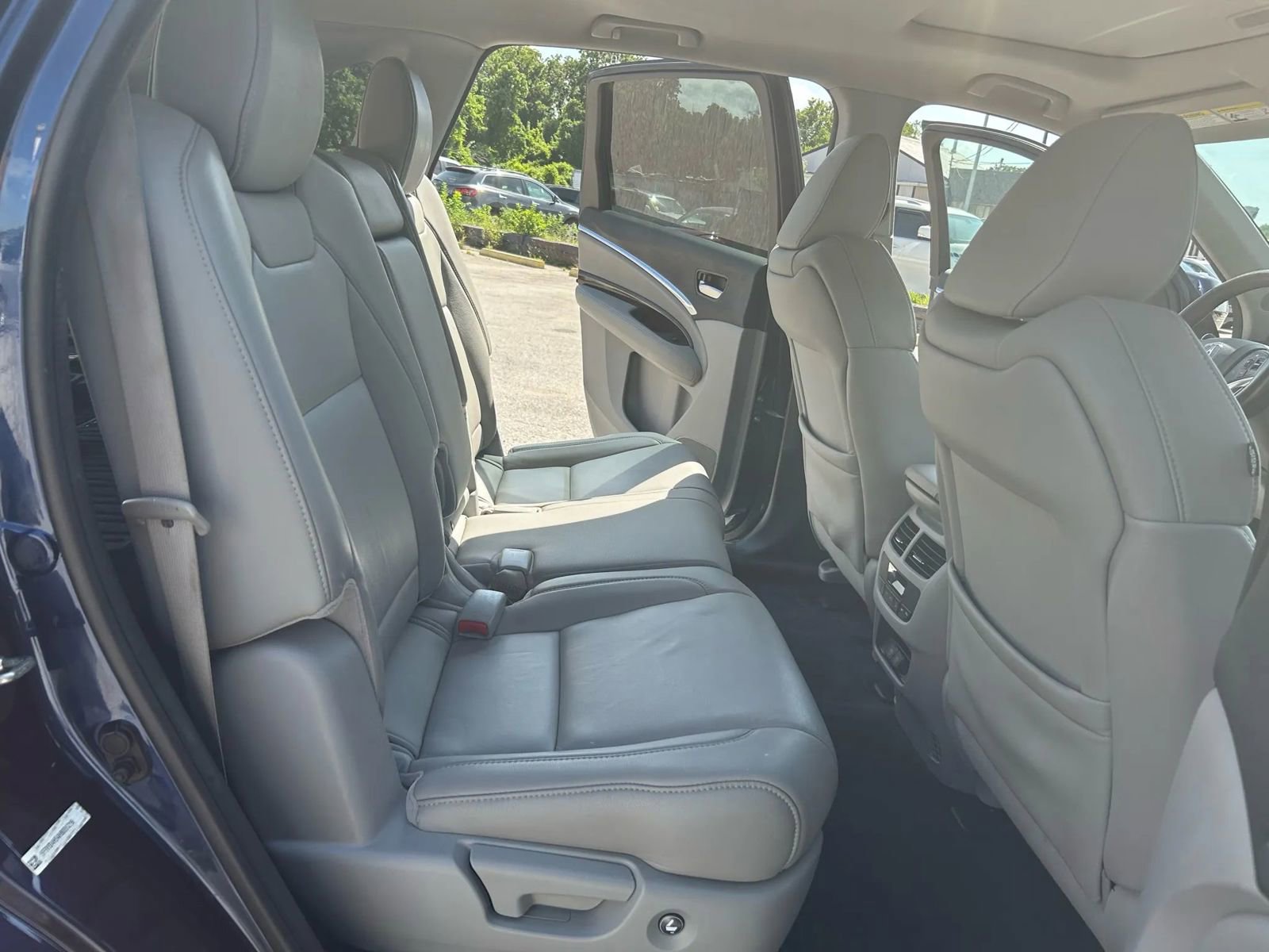 Used 2017 Acura MDX SH-AWD w/ Technology Package image 17