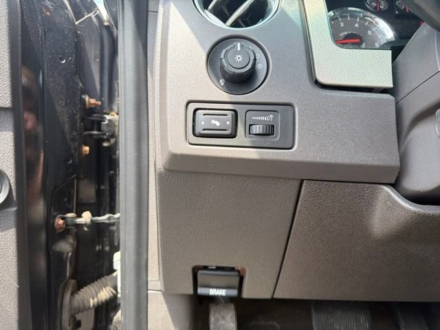 Used 2010 Ford F150 XLT AWD/4WD image 10