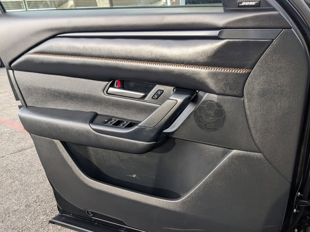 Used 2025 MAZDA CX-50 AWD 2.5 Hybrid w/ Premium Pkg image 8