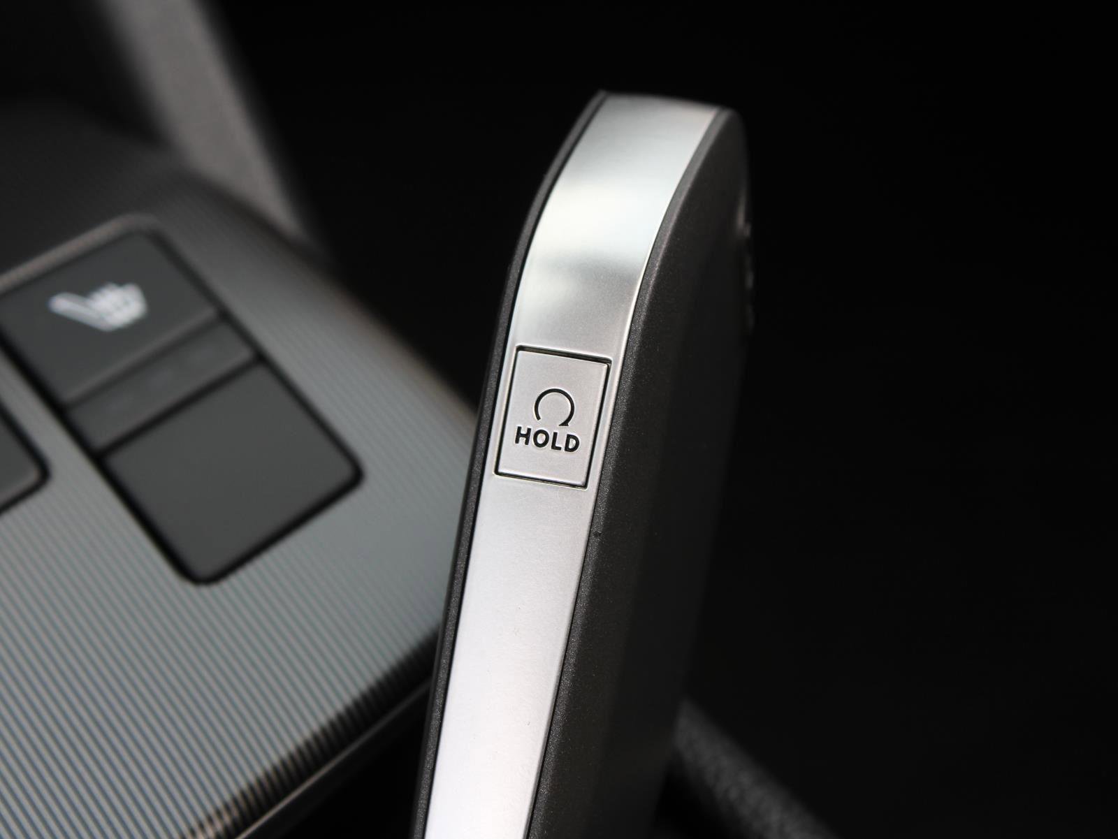 New 2026 Kia Sportage EX w/ EX Panorama Roof Package image 15