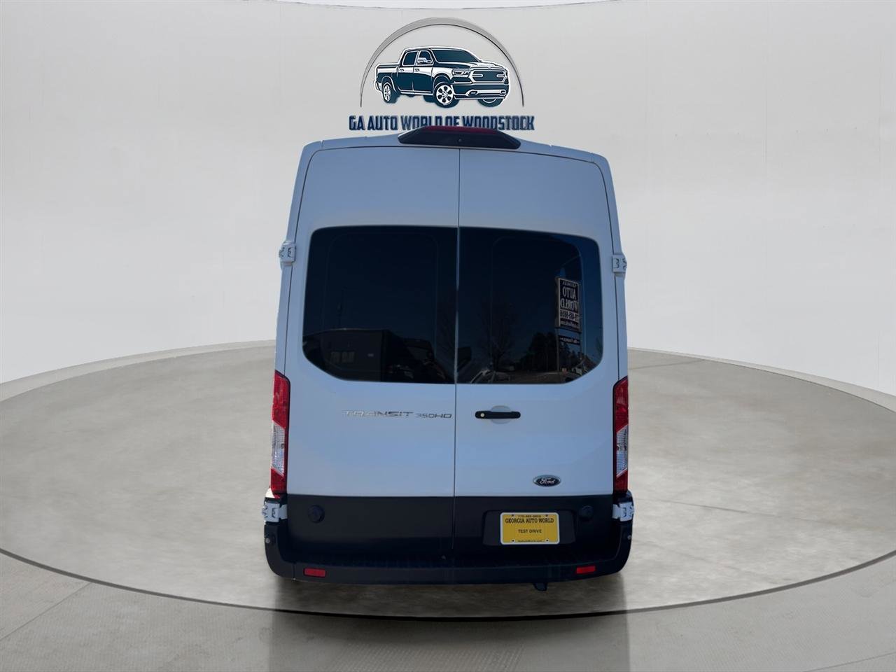 Used 2019 Ford Transit 350 XL image 11