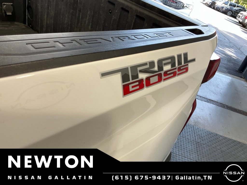 Used 2023 Chevrolet Silverado 1500 LT Trail Boss w/ Protection Package AWD/4WD image 9
