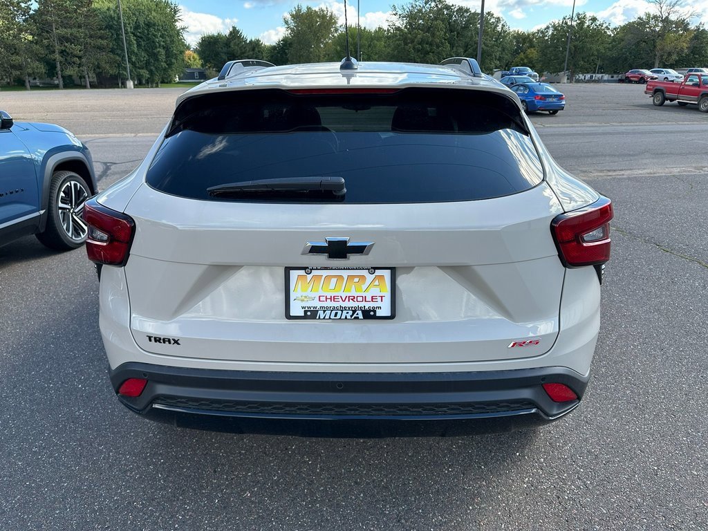 New 2026 Chevrolet Trax RS w/ Driver Confidence Package image 4