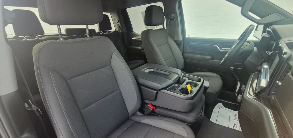 Used 2024 Chevrolet Silverado 1500 LT AWD/4WD image 74