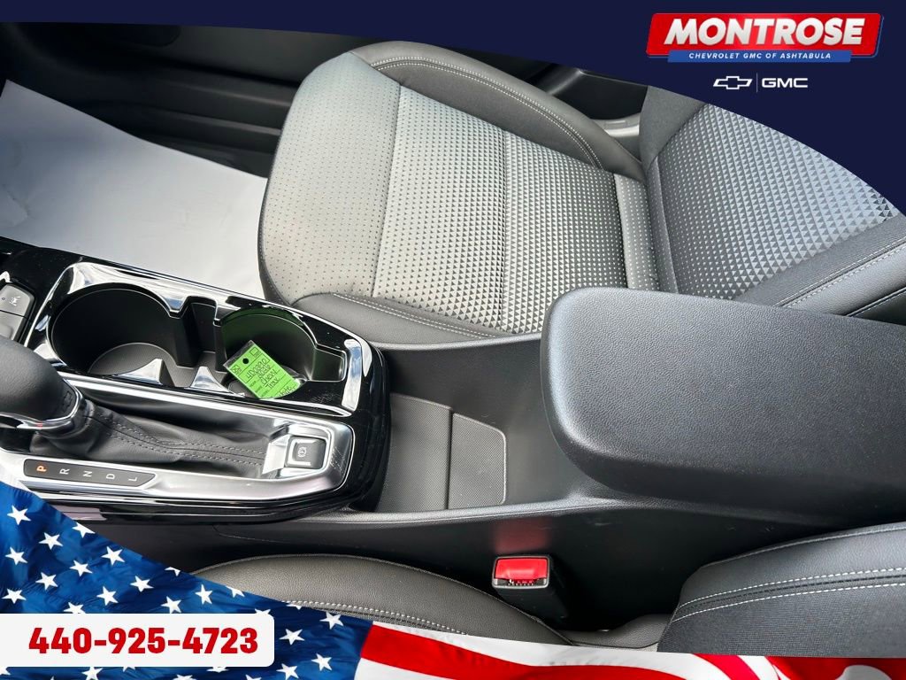 New 2026 Chevrolet Trax LT w/ LT Convenience Package FWD image 16