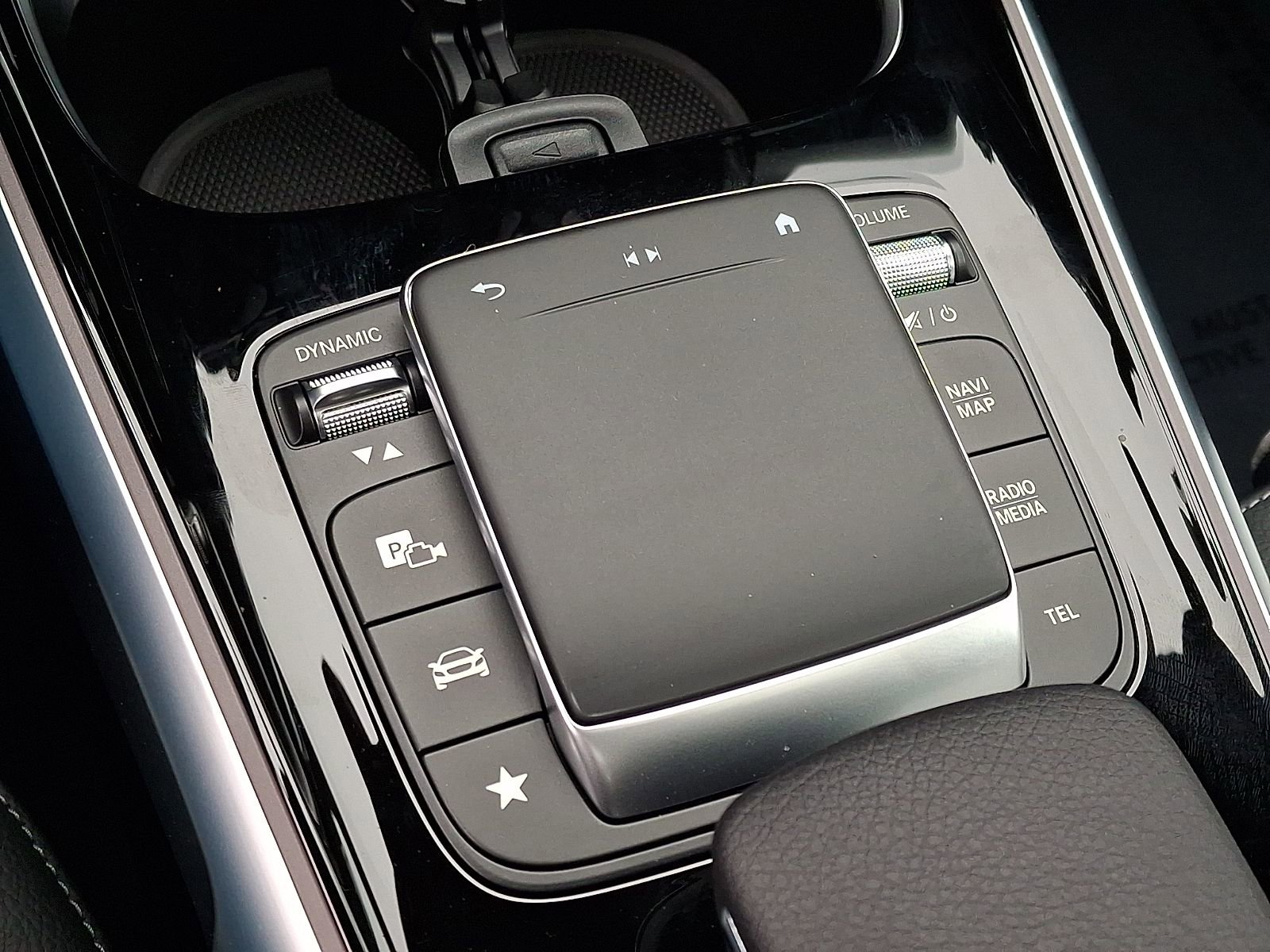 Certified 2023 Mercedes-Benz GLB 250 GLB 250 image 24