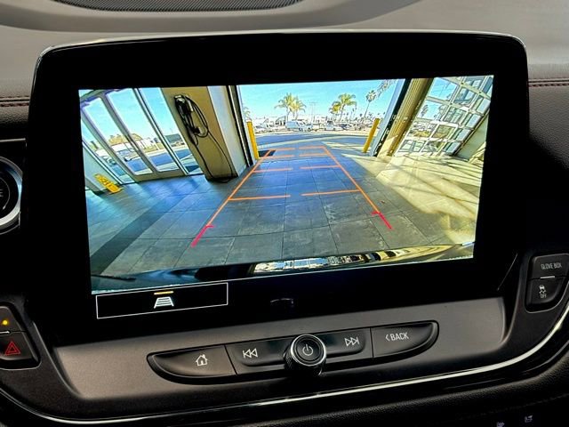 Used 2023 Chevrolet Blazer RS w/ Enhanced Convenience Package image 21