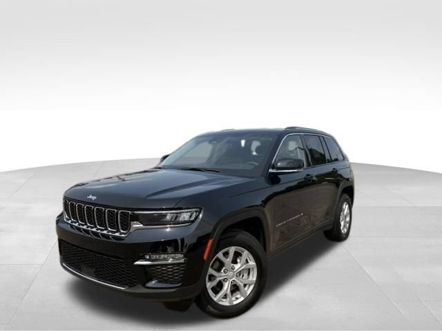 Used 2023 Jeep Grand Cherokee Limited AWD/4WD image 1
