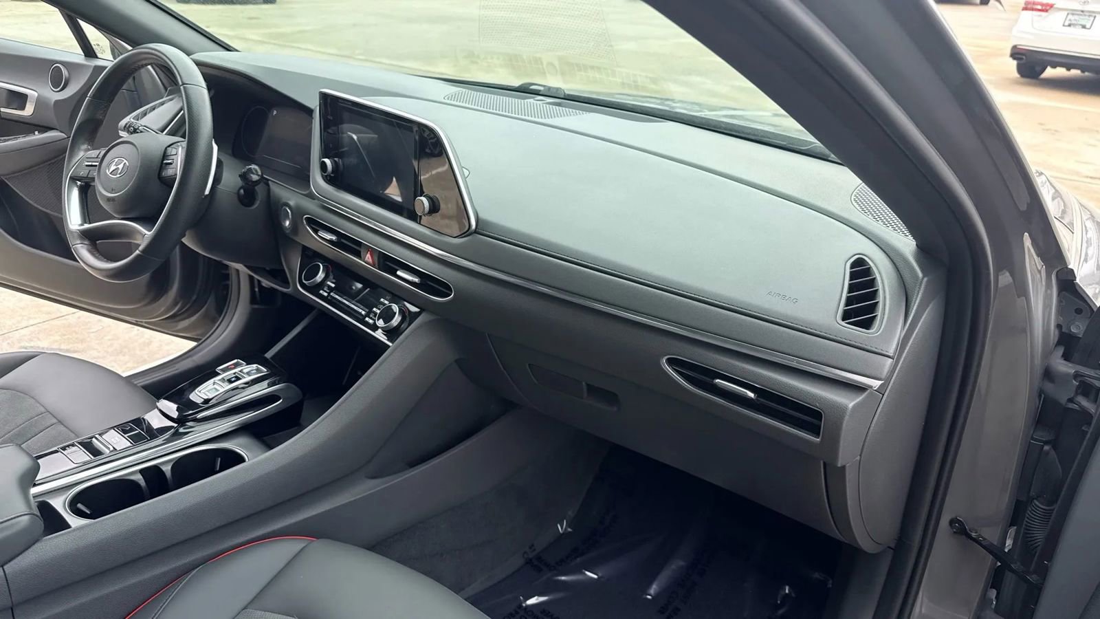 Used 2021 Hyundai Sonata SEL Plus w/ Cargo Package image 28