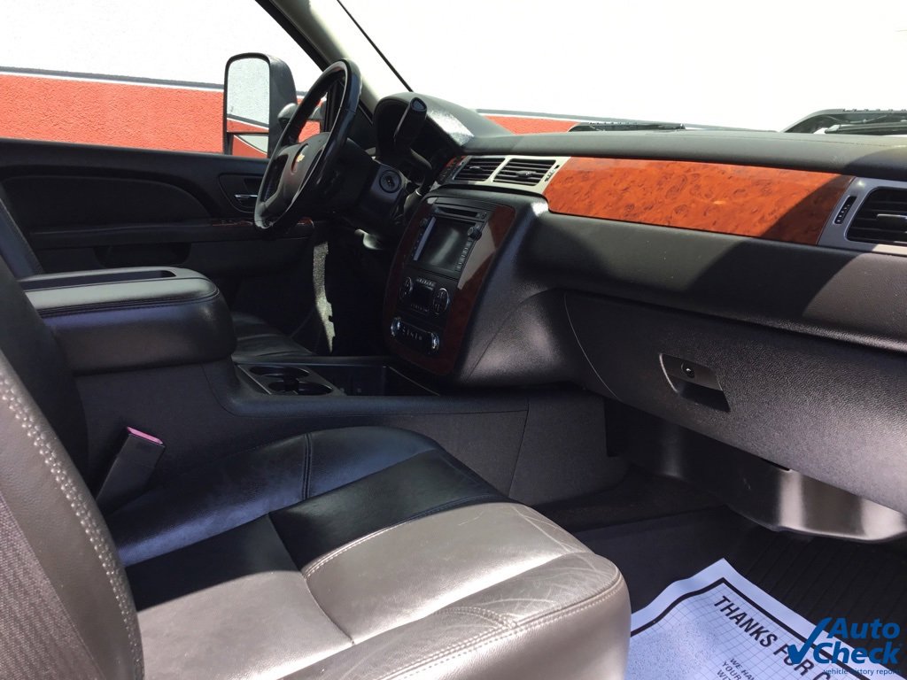 Used 2011 Chevrolet Silverado 3500 LTZ w/ Snow Plow Prep Package image 42