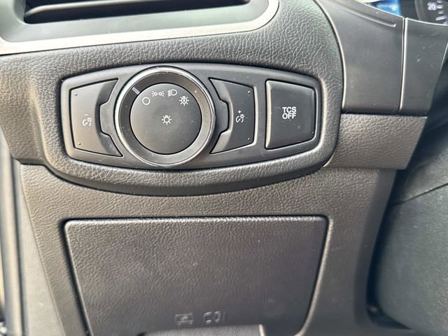 Used 2022 Ford Edge SEL image 33