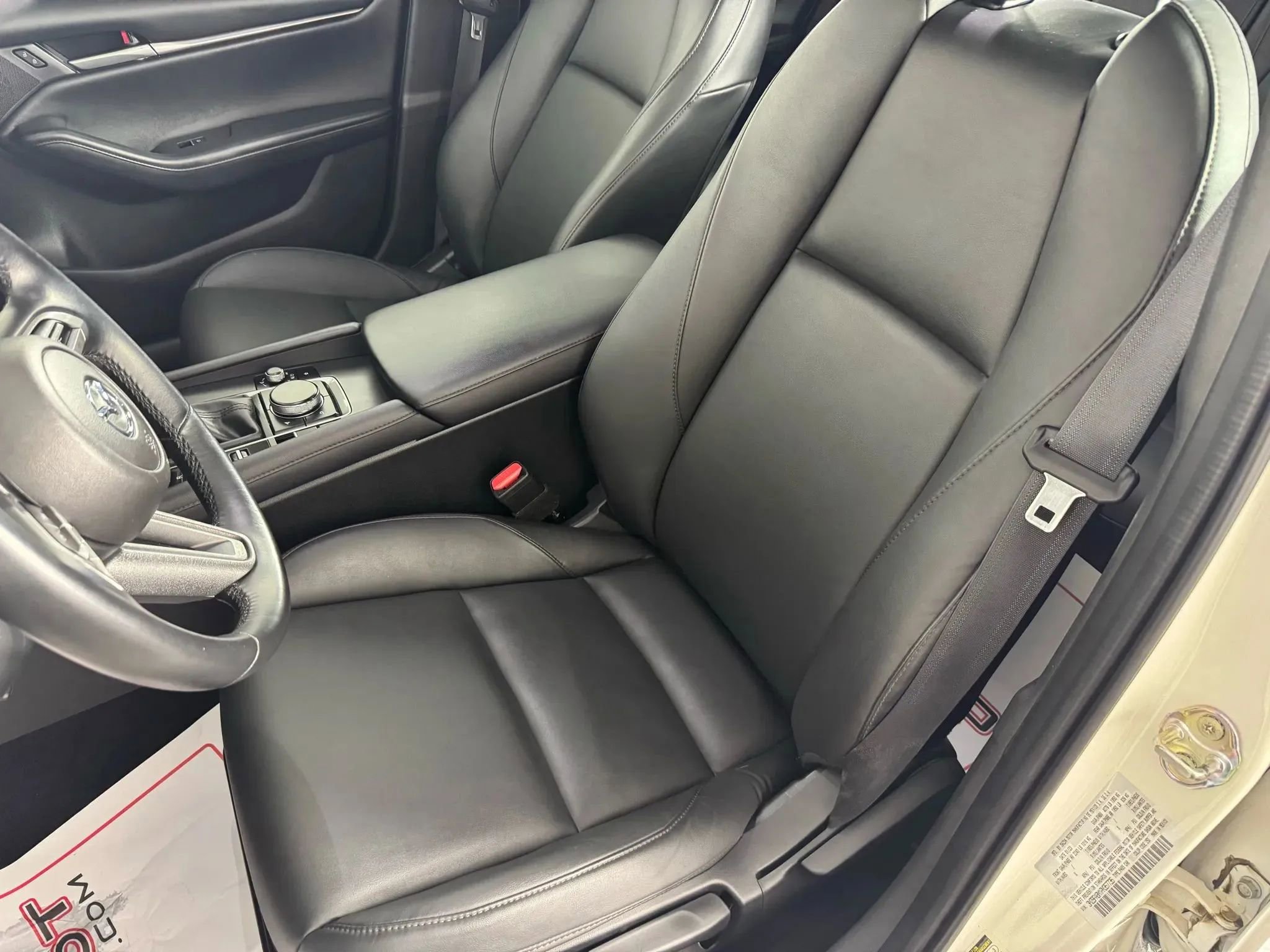 Used 2023 MAZDA MAZDA3 s FWD image 31