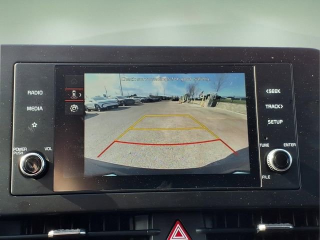 Used 2025 Kia Sportage LX AWD/4WD image 19