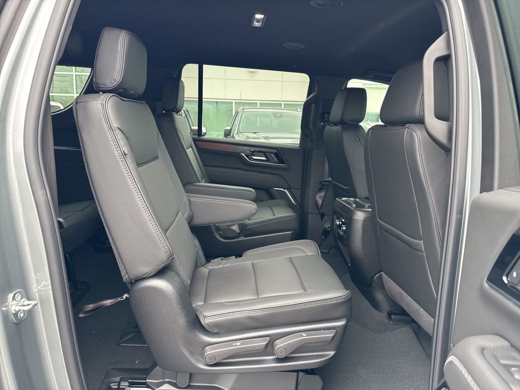 New 2026 GMC Yukon XL Denali image 27