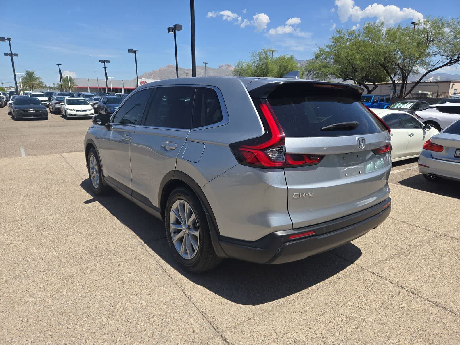 Used 2025 Honda CR-V EX-L image 6