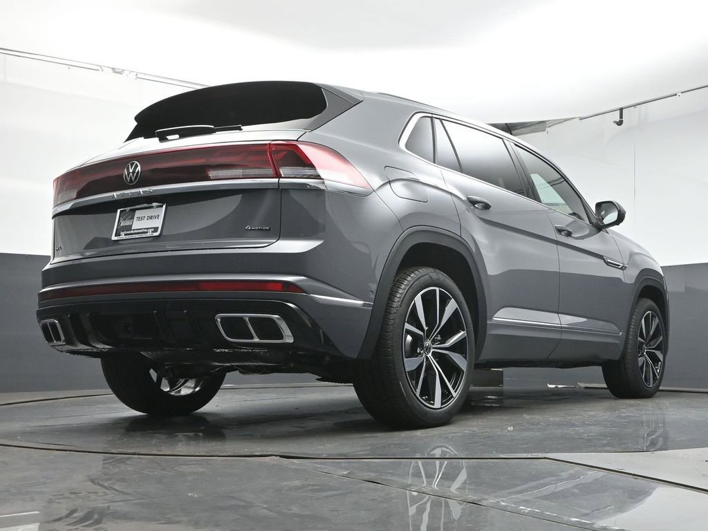 New 2026 Volkswagen Atlas Cross Sport SEL Premium R-Line image 38
